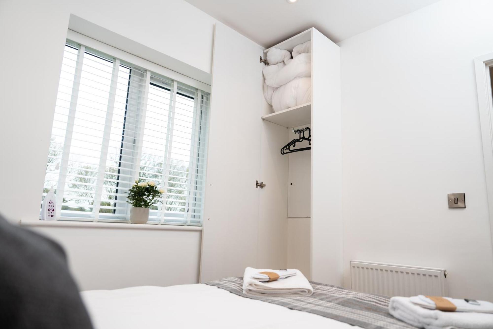 Oak Lodge Ashbourne  Bagian luar foto